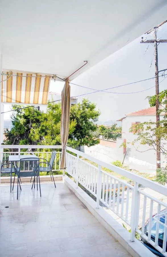 Πανσιόν House Charistos Ξενοδοχείο Νέος Μαρμαράς Ελλάδα